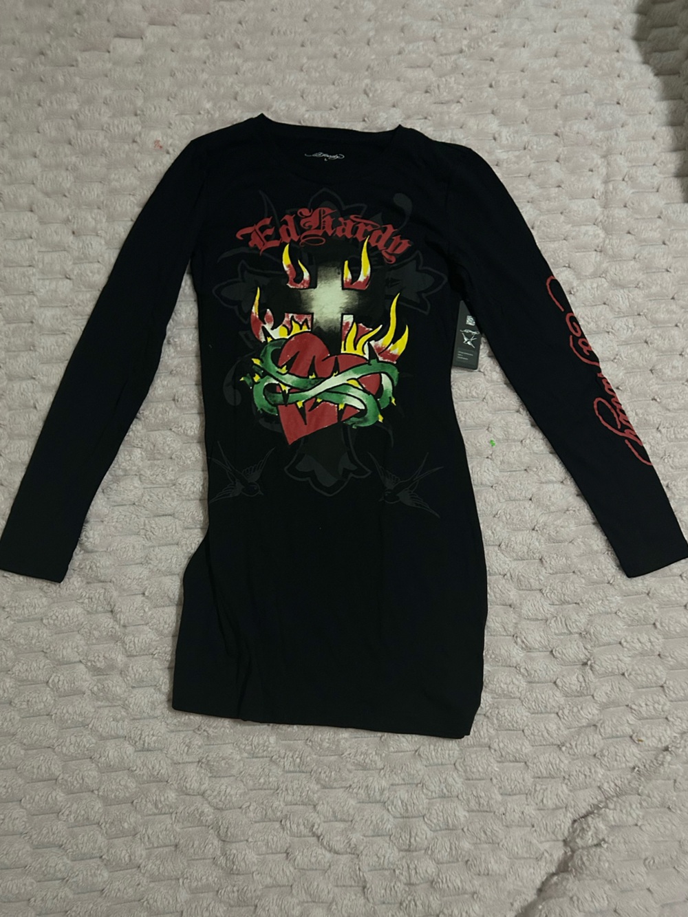 Black Long-Sleeve Graphic Men's Shirt with Heart & Flame Design